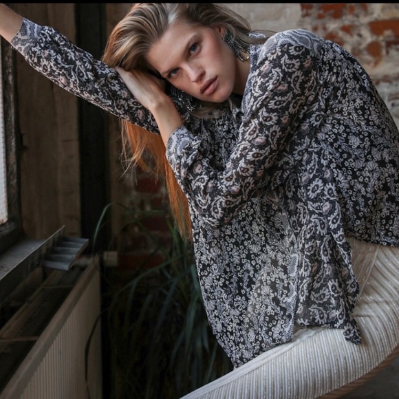 FREE PEOPLE Dani Button Down Pieced-Print Top - Picture 4 of 14